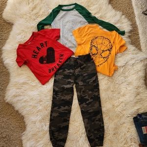 Levi's NWT Youth Joggers Camo Sz 7 plus three tops (tops do not have tags)